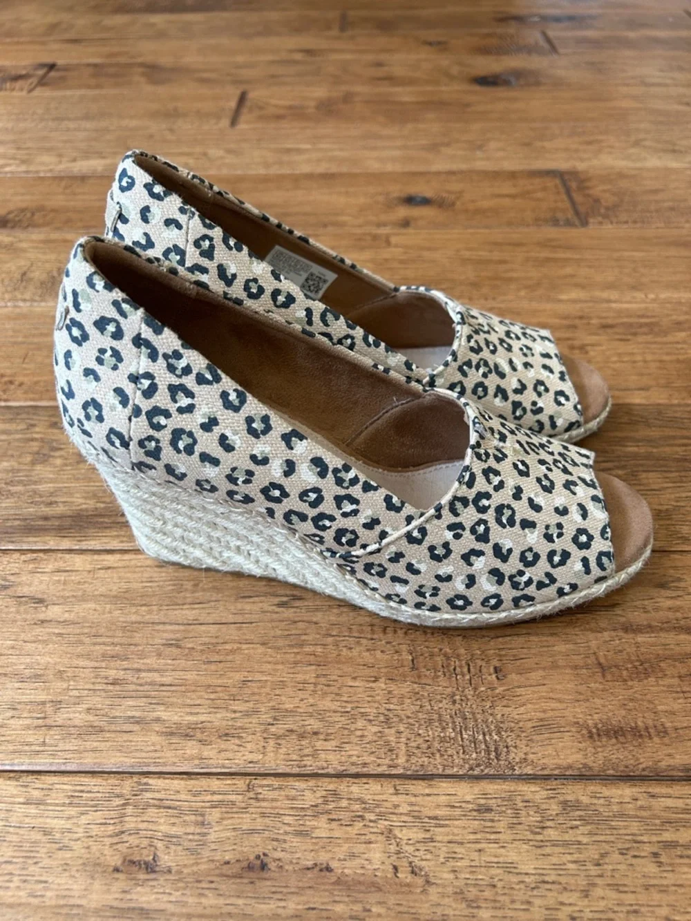 Toms Michelle Espadrille Wedge Heel Sandals Natural Textured Cheetah 8.5 New